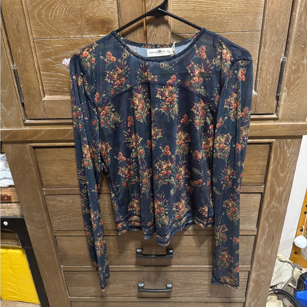 NWT Natural Life Sloane Mesh Long Sleeve Top